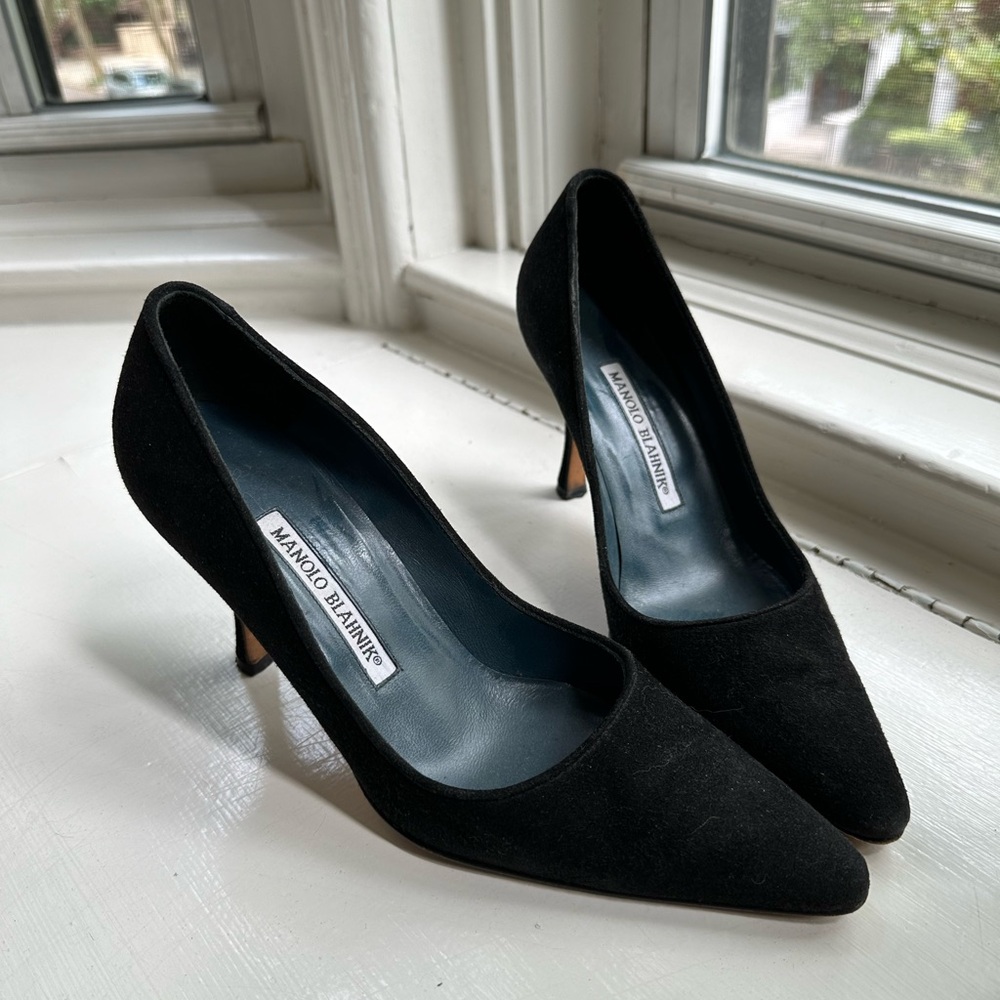 Manolo Blahnik Suede Stiletto Pumps